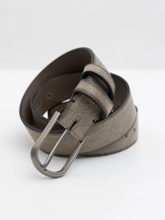 Кожаный пепельно-серый ремень с винтажным эффектом