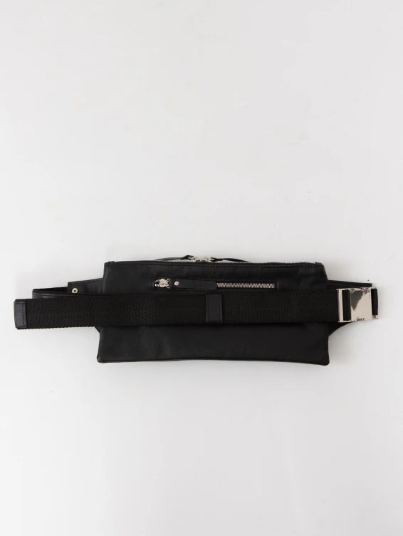 Прямоугольная кожаная поясная сумка черная