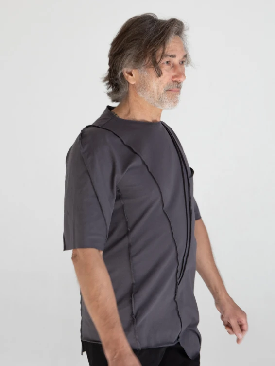 Асимметричная футболка темно-серая