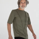 Асимметричная футболка зеленая