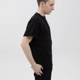 Асимметричная футболка с подвернутыми рукавами черная, вид сбоку