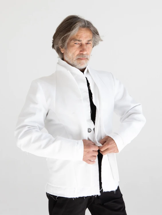 Жакет кирзовый белый