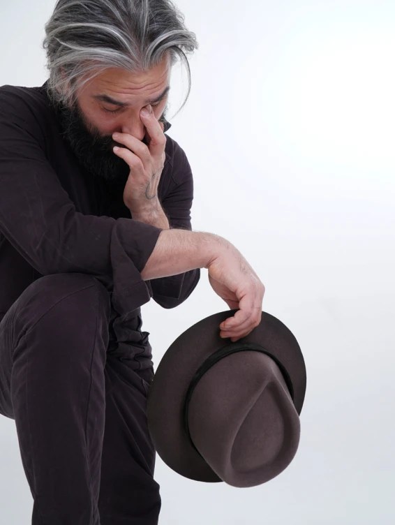 Фетровая шляпа 