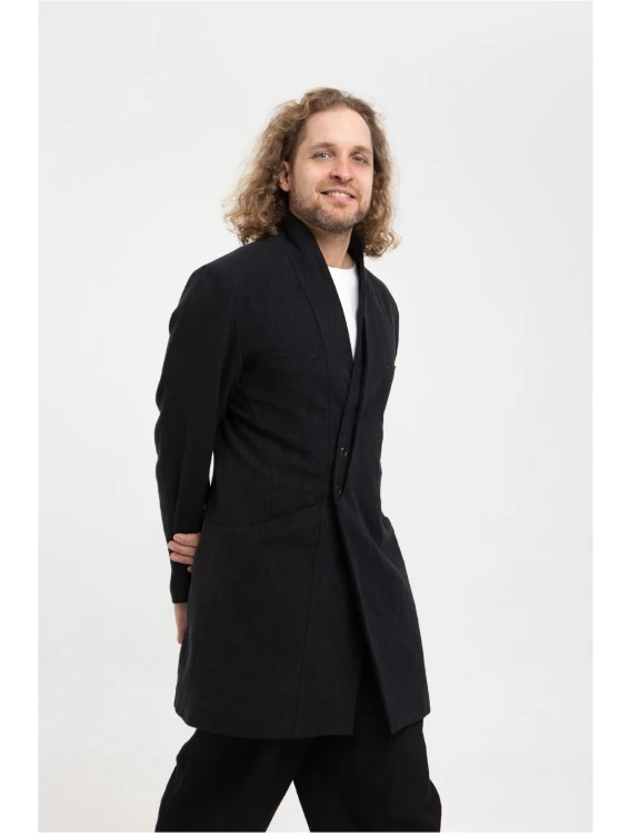 Пыльник крапивный черный