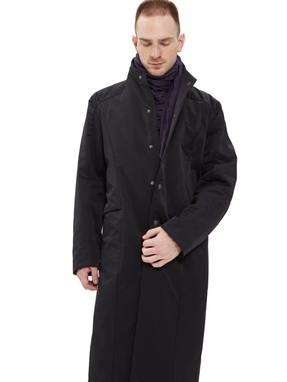 Плащ демисезонный на кнопках черный