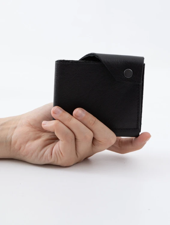 Кожаный складной кошелек черный