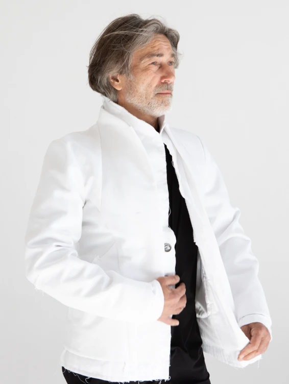 Жакет кирзовый белый