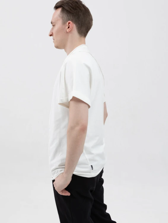 Асимметричная футболка с подвернутыми рукавами белая