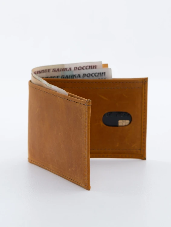 Тонкий кожаный кошелек рыжий с винтажным эффектом