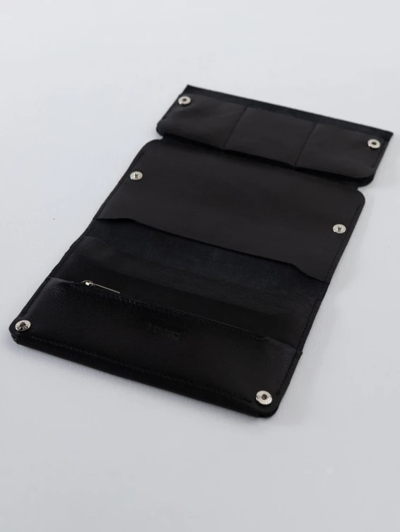 Кожаный холдер для документов, купюр и карт черный