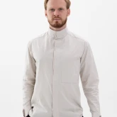 Хлопковая светлая рубашка на кнопках