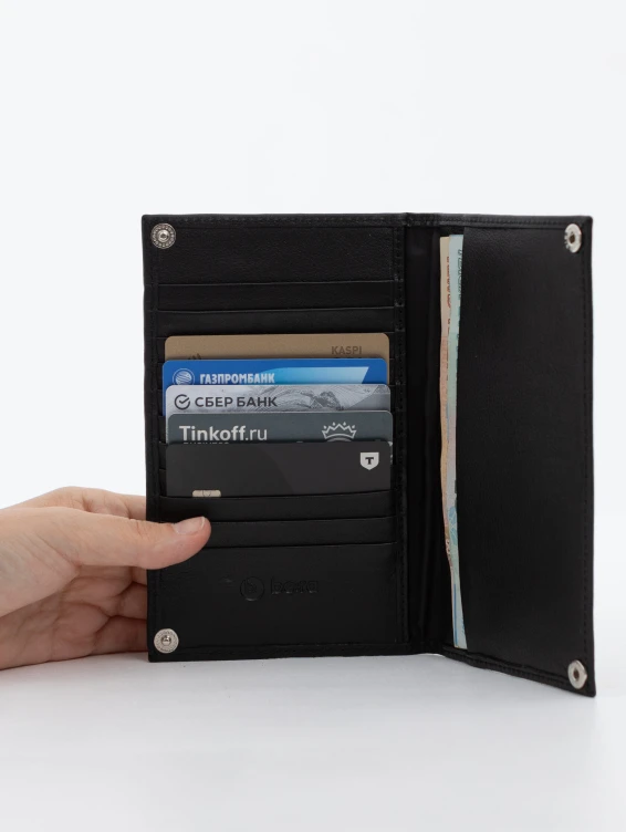 Кожаное портмоне на кнопке черное