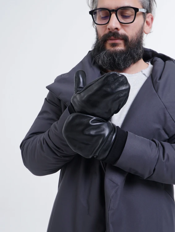 Кожаные черные варежки на флисовом подкладе