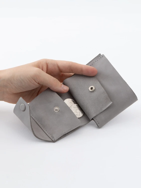 Кожаный складной кошелек серый