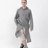 Длинная льняная рубашка с капюшоном серая