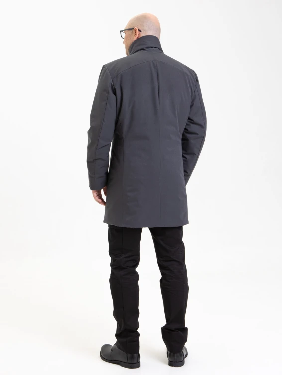 Пальто зимнее средней длины серое