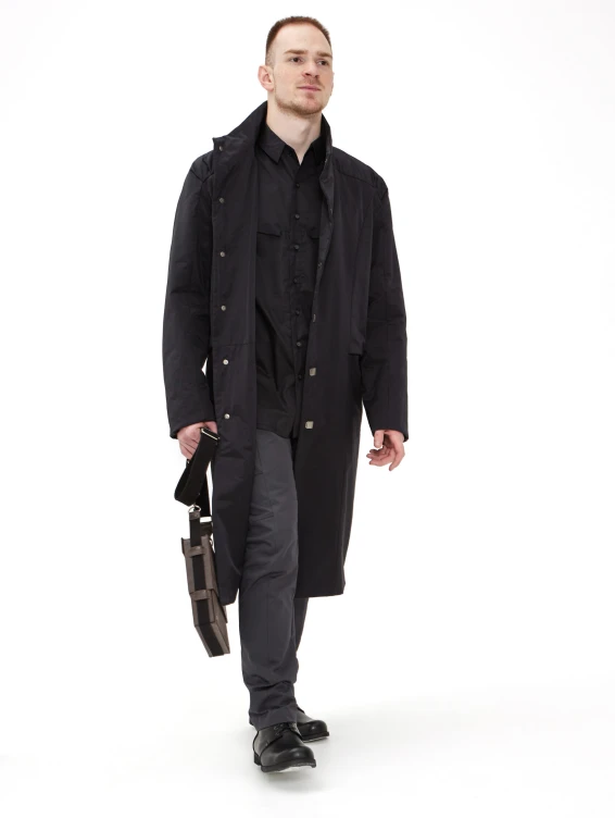 Плащ демисезонный на кнопках черный
