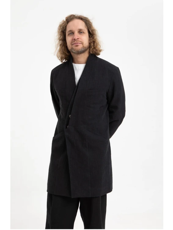 Пыльник крапивный черный