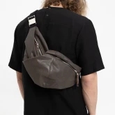 Кожаная поясная сумка Rock коричневая, вид сзади