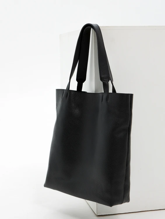 Кожаная сумка-тоут черная