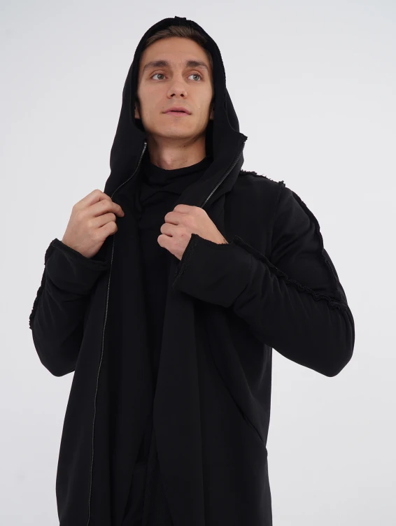 Черная кофта на молнии с капюшоном