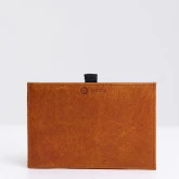 Кожаная обложка-карман для паспорта рыжая с винтажным эффектом