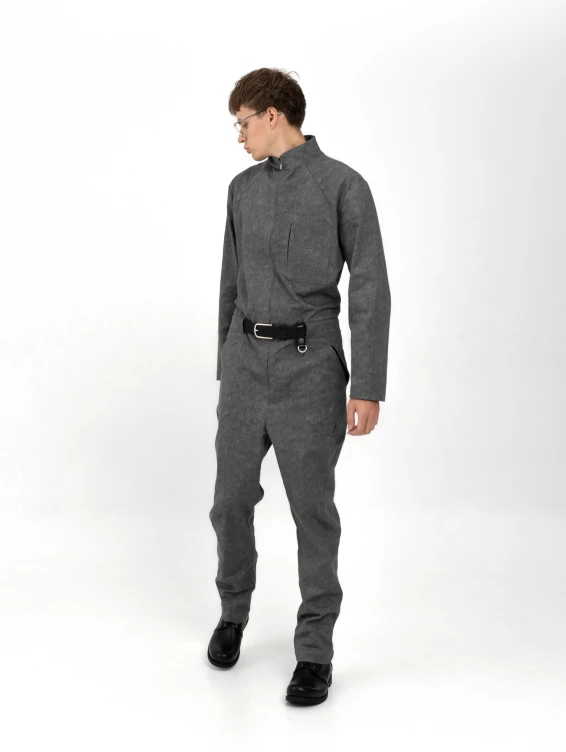 Джинсовый серый комбинезон на молнии