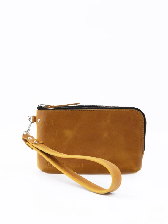 Кожаный клатч рыжий с винтажным эффектом