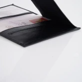 Кожаная обложка для паспорта черная