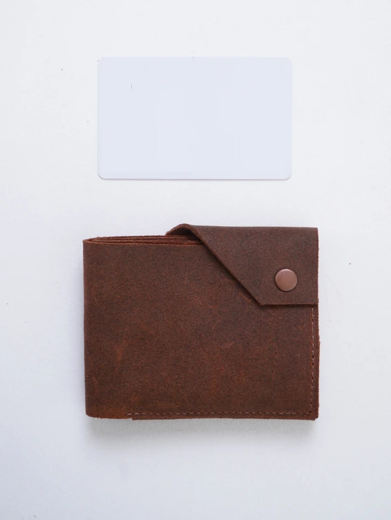 Кожаный складной кошелек коричневый
