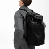 Кожаная сумка-рюкзак черная - изображение 11