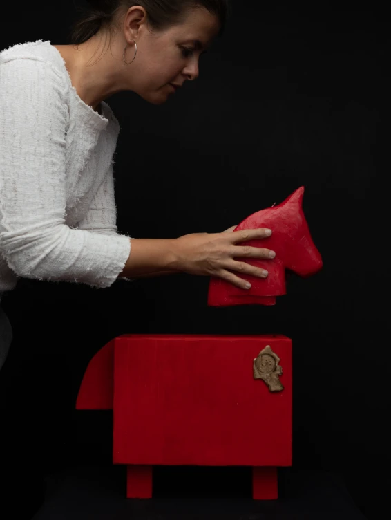 Кожаный черный Медведь набитый опилками